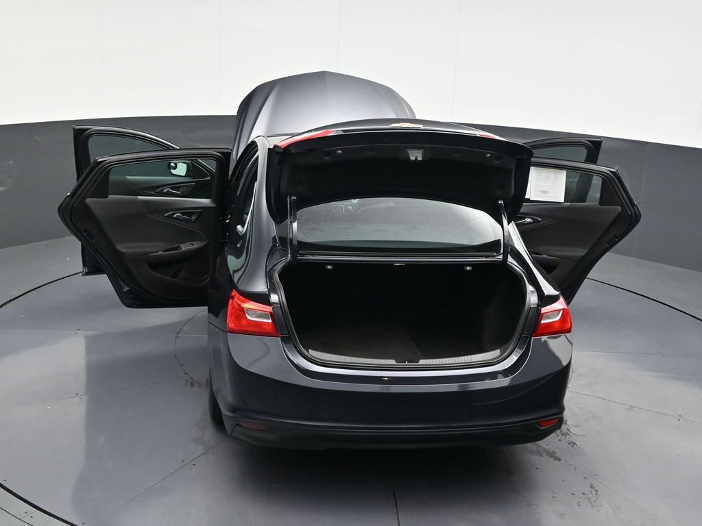 Used 2022 Chevrolet Malibu LS image 35