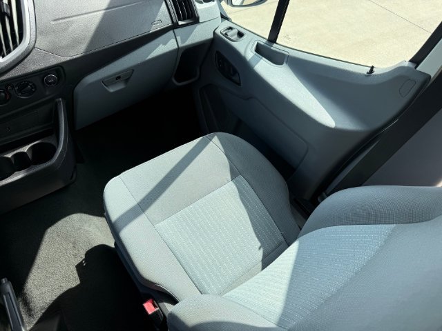 Used 2019 Ford Transit 350 XLT RWD image 27