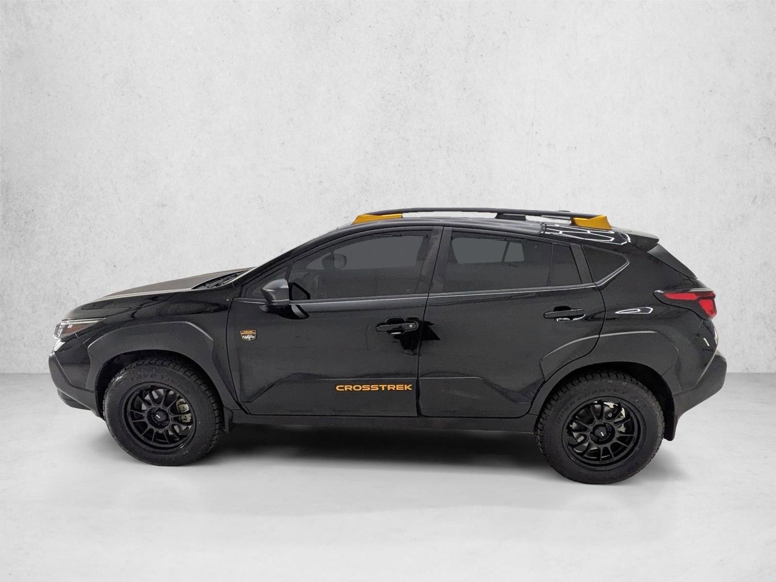 Used 2024 Subaru Crosstrek 2.5i Wilderness w/ Crosstrek Mirror Package AWD/4WD image 8