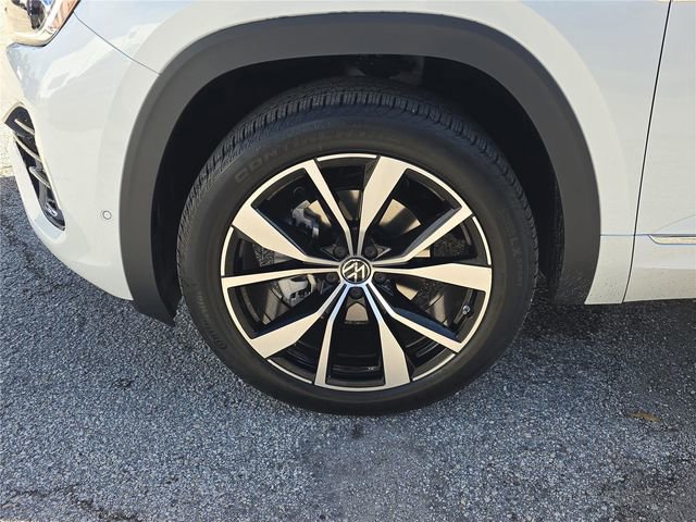 New 2026 Volkswagen Atlas Cross Sport SEL Premium R-Line image 11