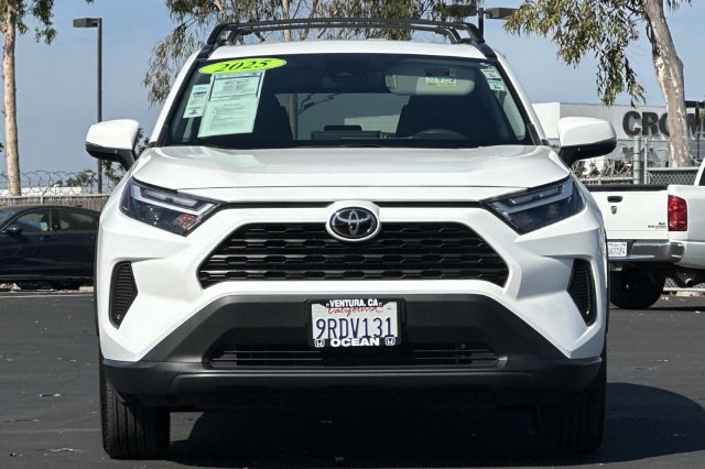 Used 2025 Toyota RAV4 XLE FWD image 9