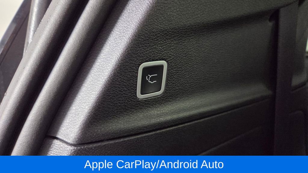 Used 2026 Chrysler Pacifica Select image 12