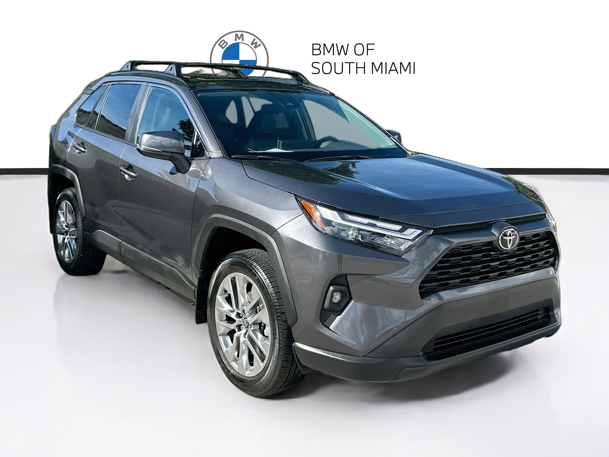 Used 2025 Toyota RAV4 XLE Premium FWD image 1