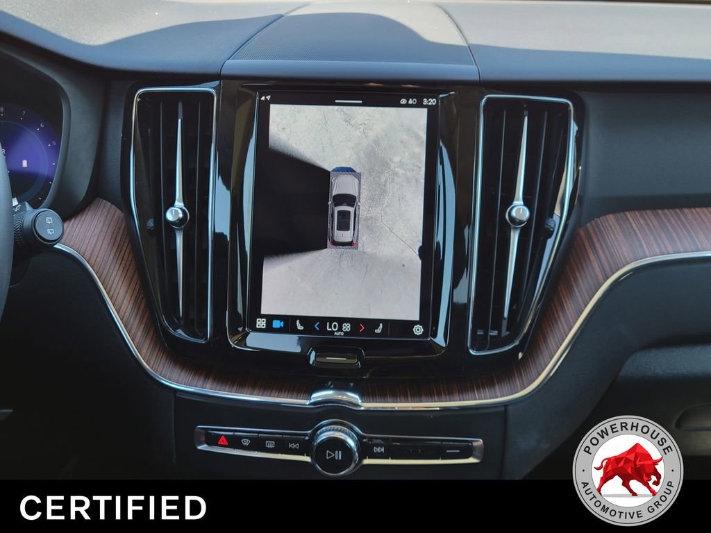 Used 2024 Volvo XC60 B5 Plus image 23