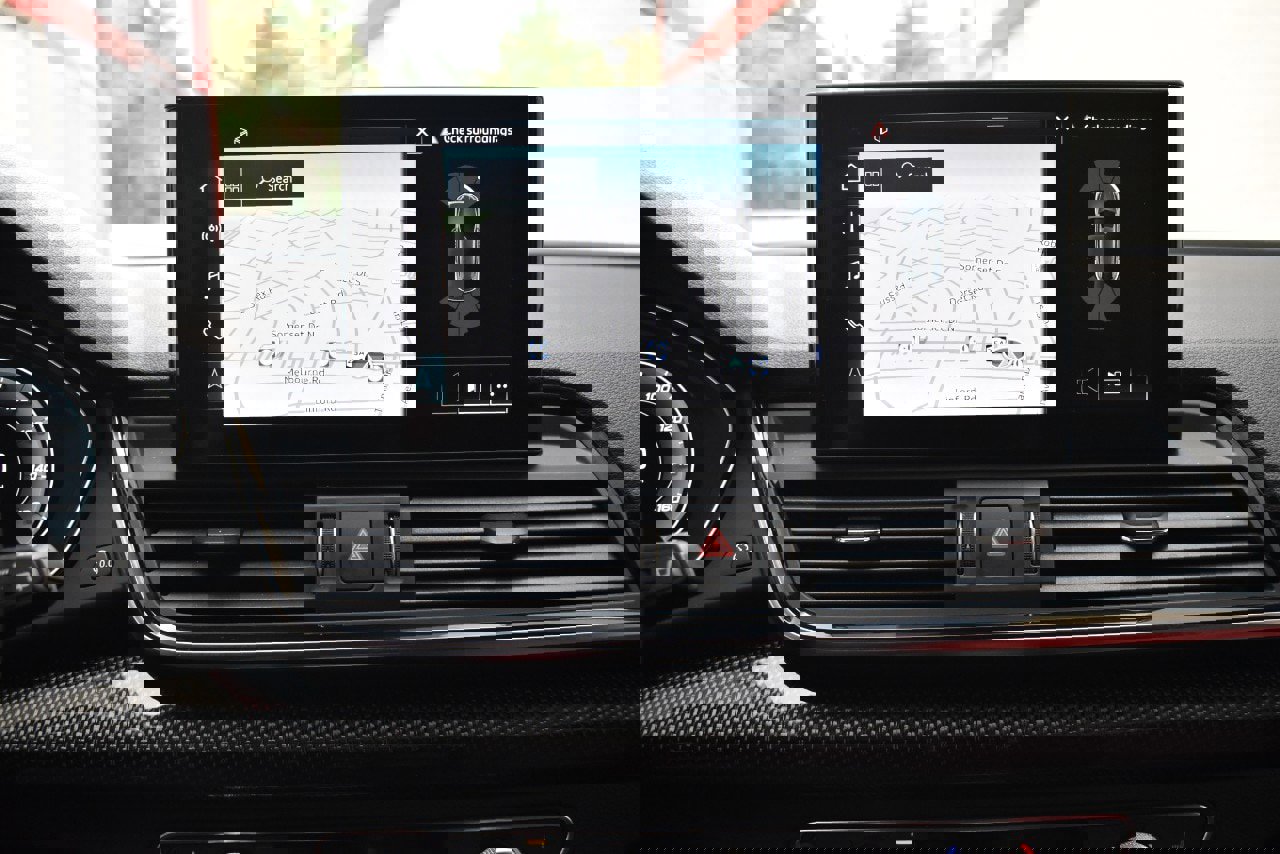 Used 2023 Audi SQ5 Premium Plus w/ Premium Plus Package image 31