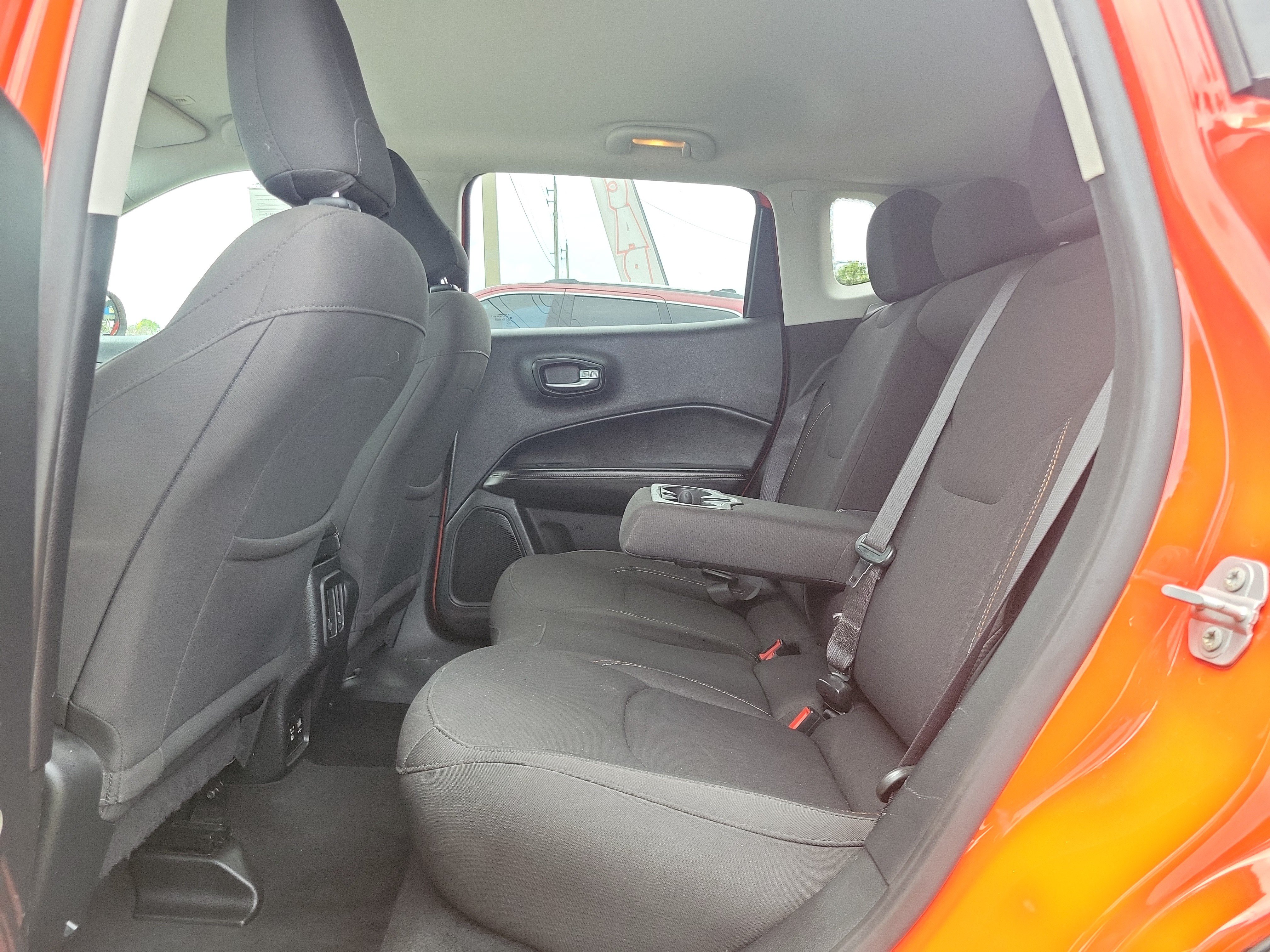 Used 2019 Jeep Compass Sport FWD image 8