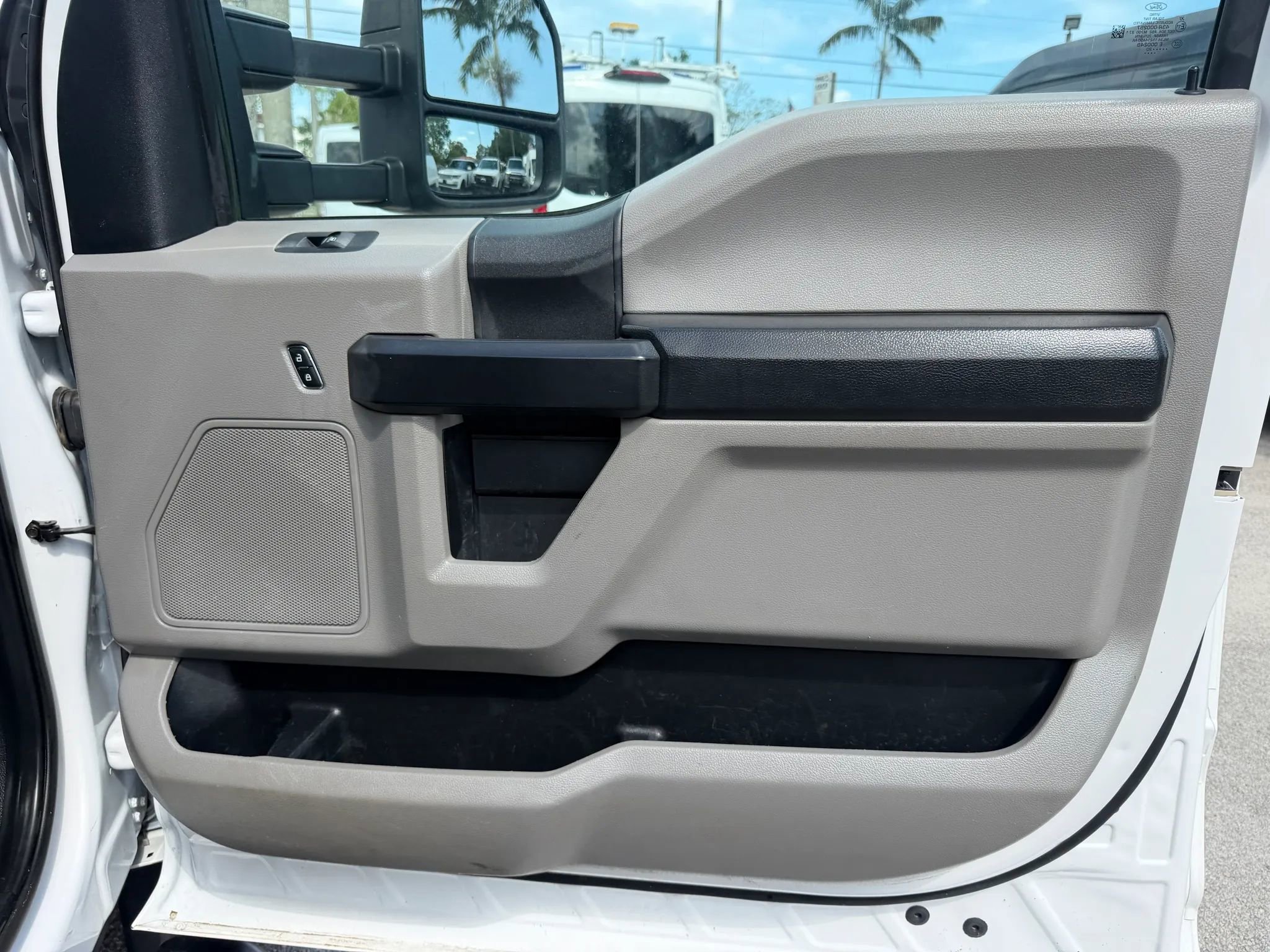 Used 2020 Ford F550 4x4 Crew Cab Super Duty image 19