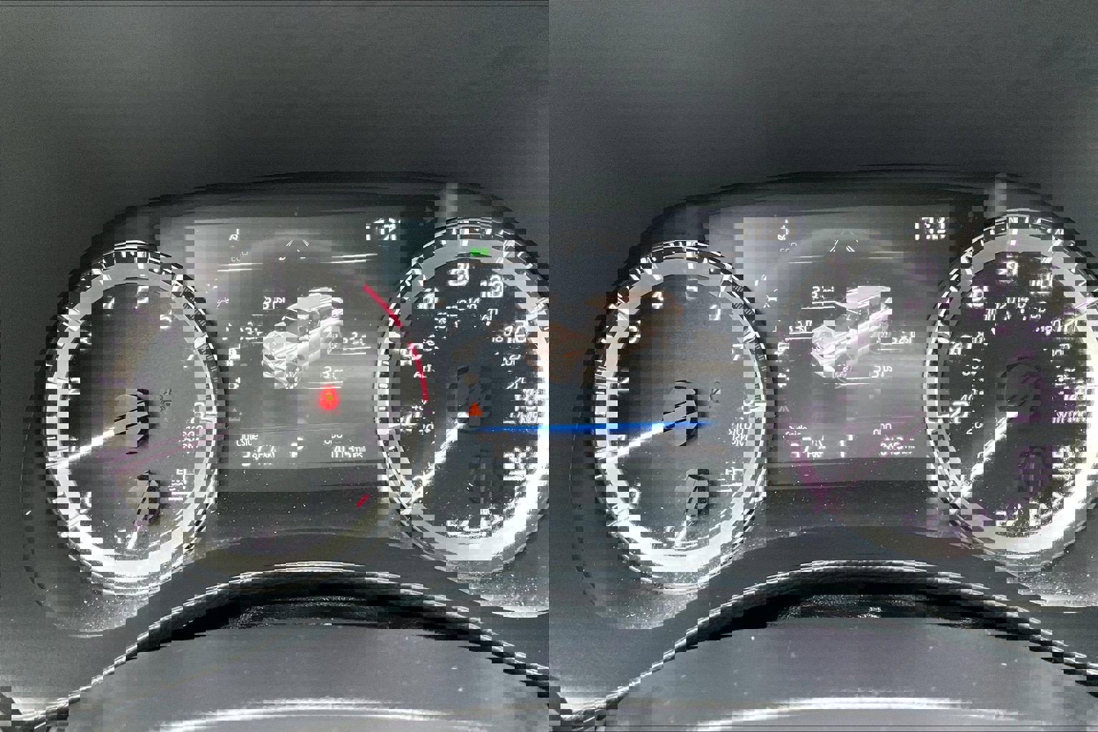 Used 2023 Toyota Highlander XLE image 19