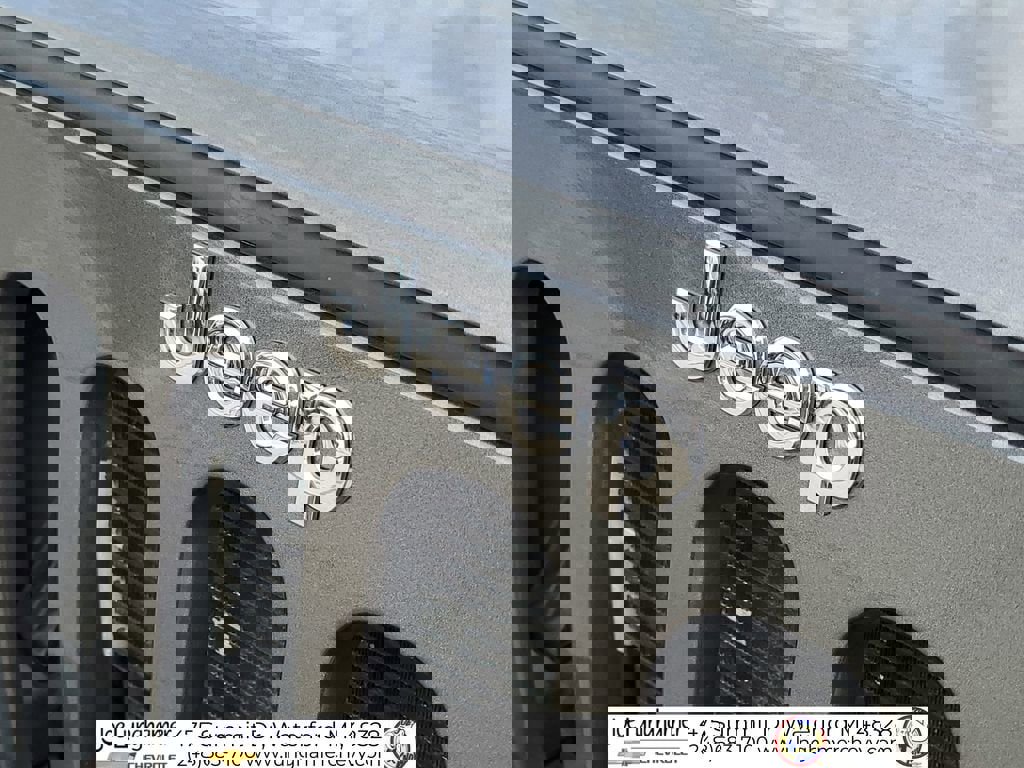 Used 2018 Jeep Wrangler Unlimited Sport image 29