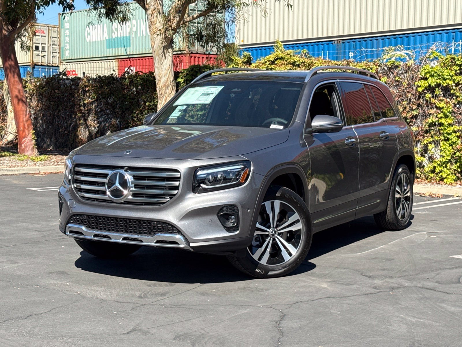New 2026 Mercedes-Benz GLB 250 4MATIC image 2