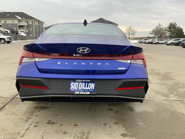 New 2026 Hyundai Elantra Blue image 4