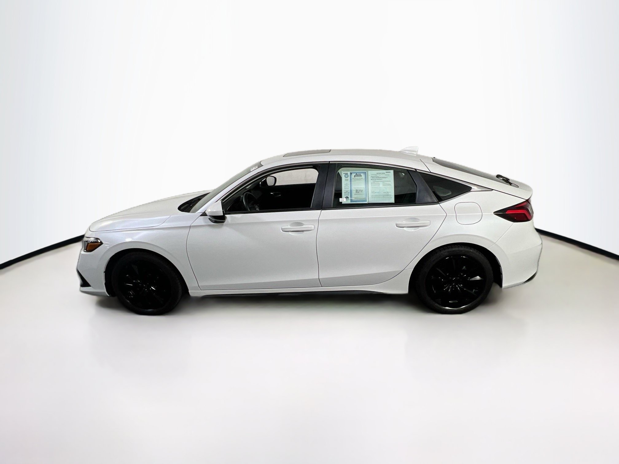 Used 2023 Honda Civic EX-L image 8