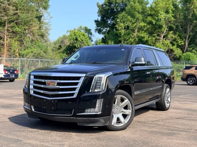 Used 2018 Cadillac Escalade ESV Premium Luxury AWD/4WD image 2