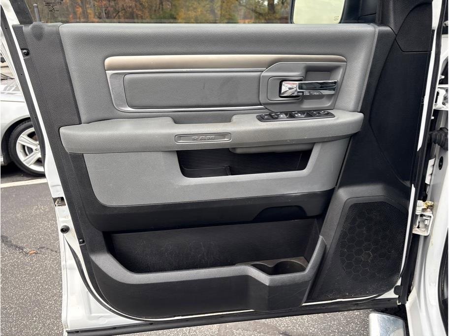 Used 2018 RAM 1500 Big Horn image 10