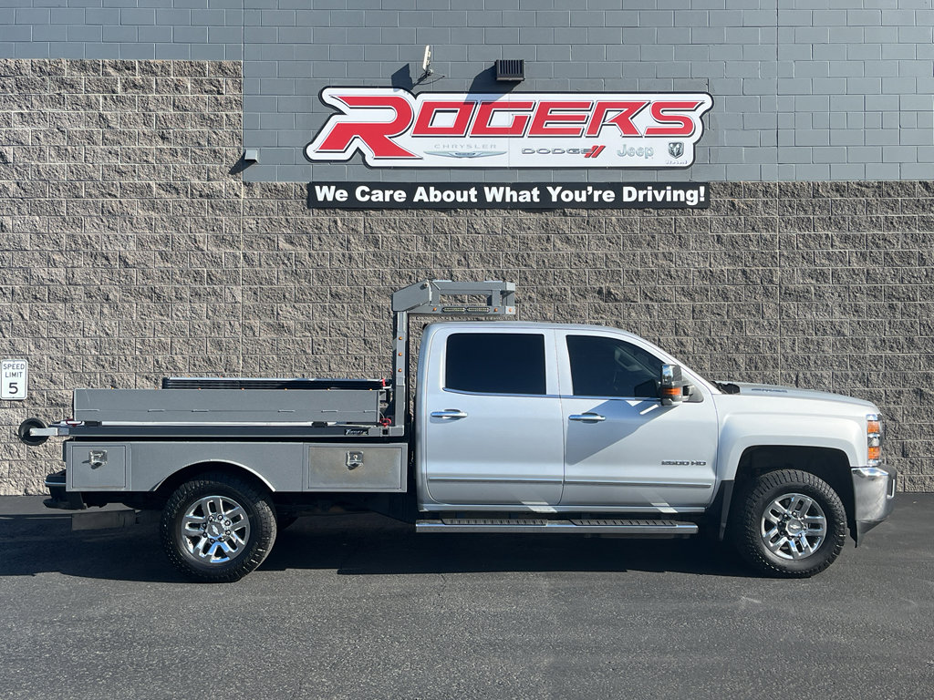 Used 2016 Chevrolet Silverado 2500 LTZ w/ Duramax Plus Package AWD/4WD image 4