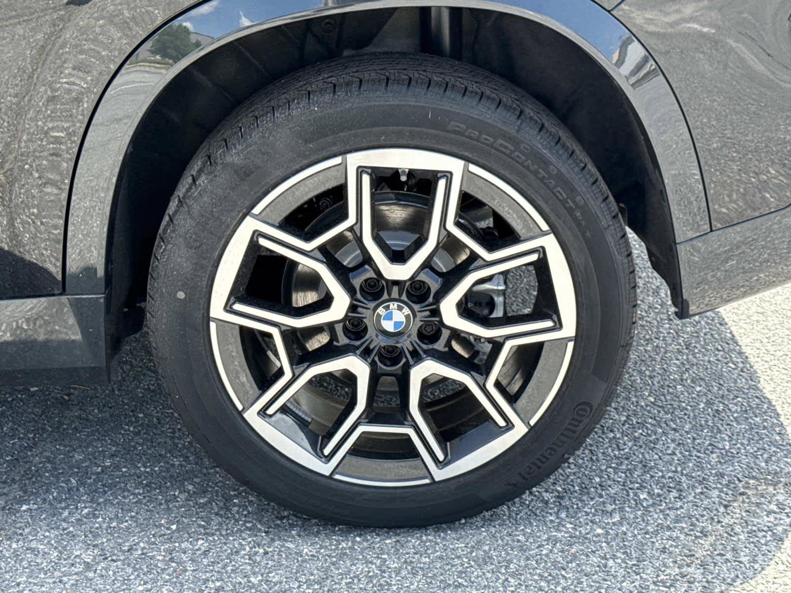 New 2026 BMW X1 xDrive28i w/ Technology Package AWD/4WD image 12