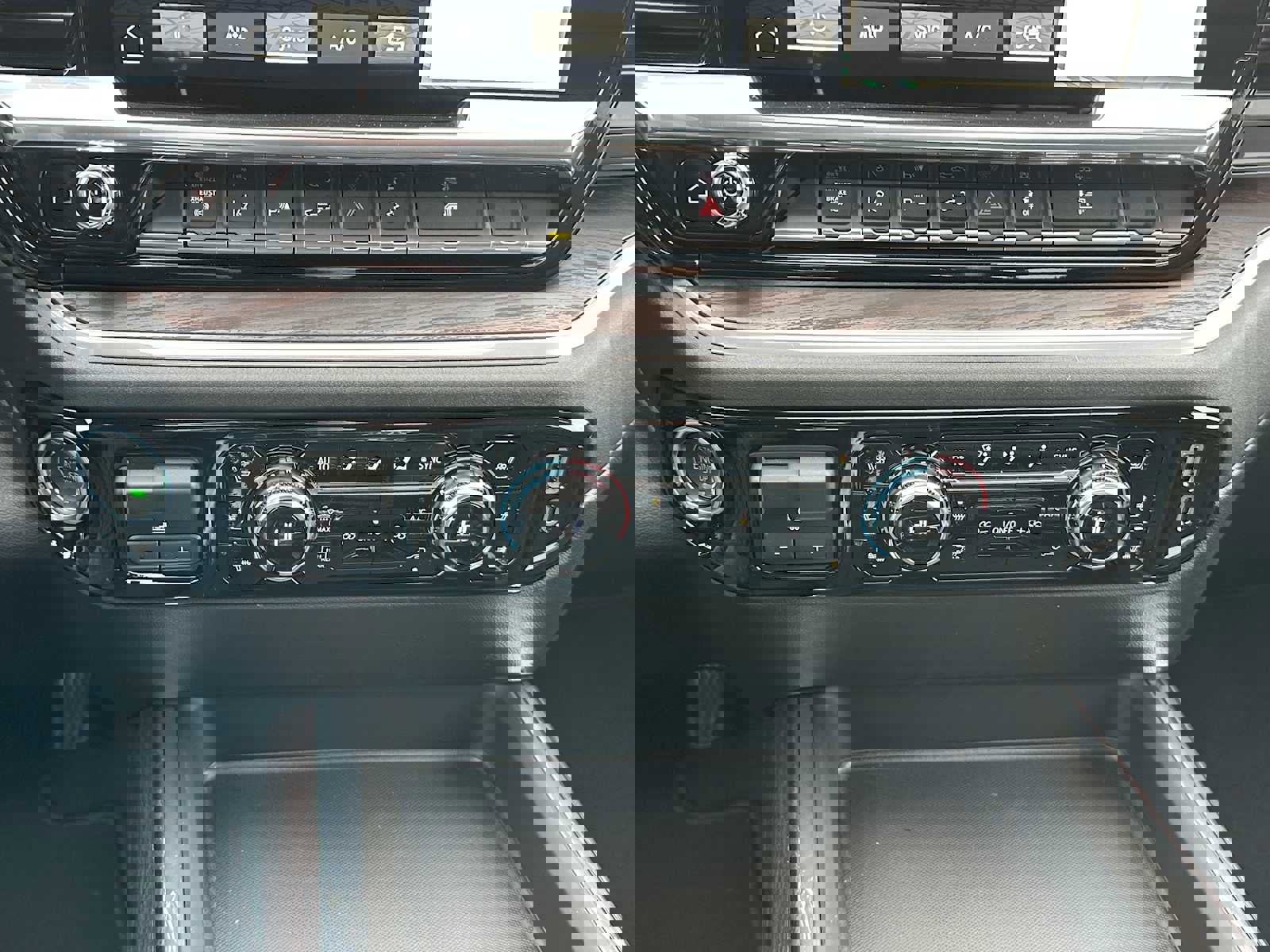 New 2026 GMC Sierra 2500 SLT w/ SLT Convenience Package image 27