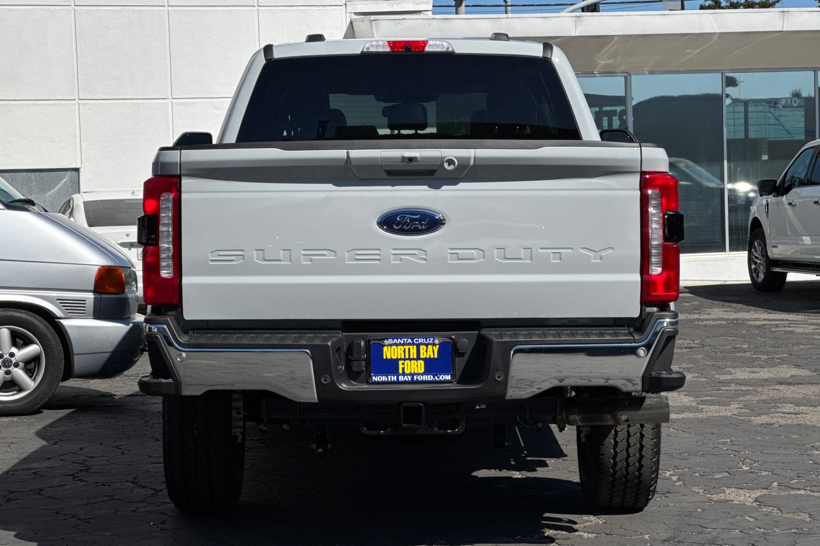 New 2026 Ford F250 Lariat w/ FX4 Off-Road Package AWD/4WD image 5