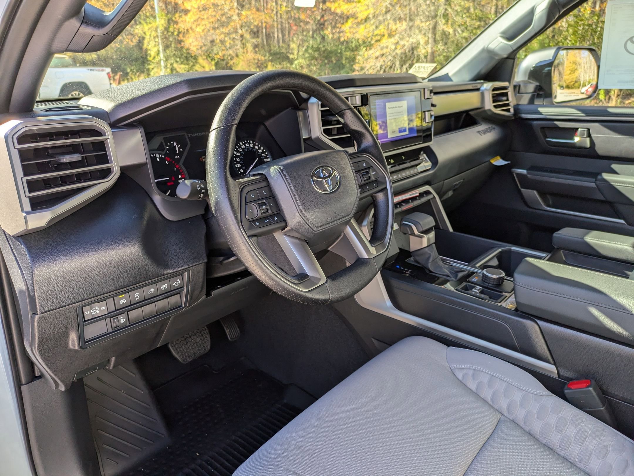 New 2025 Toyota Tundra SR5 image 9