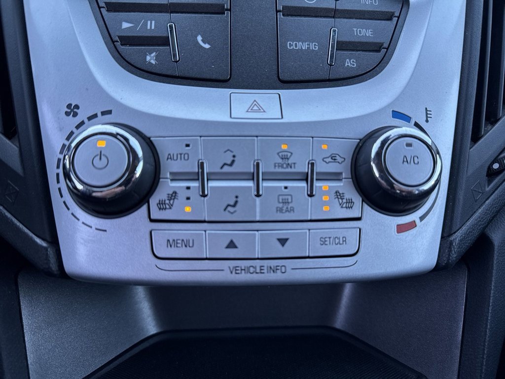 Used 2017 Chevrolet Equinox LT w/ Convenience Package image 12