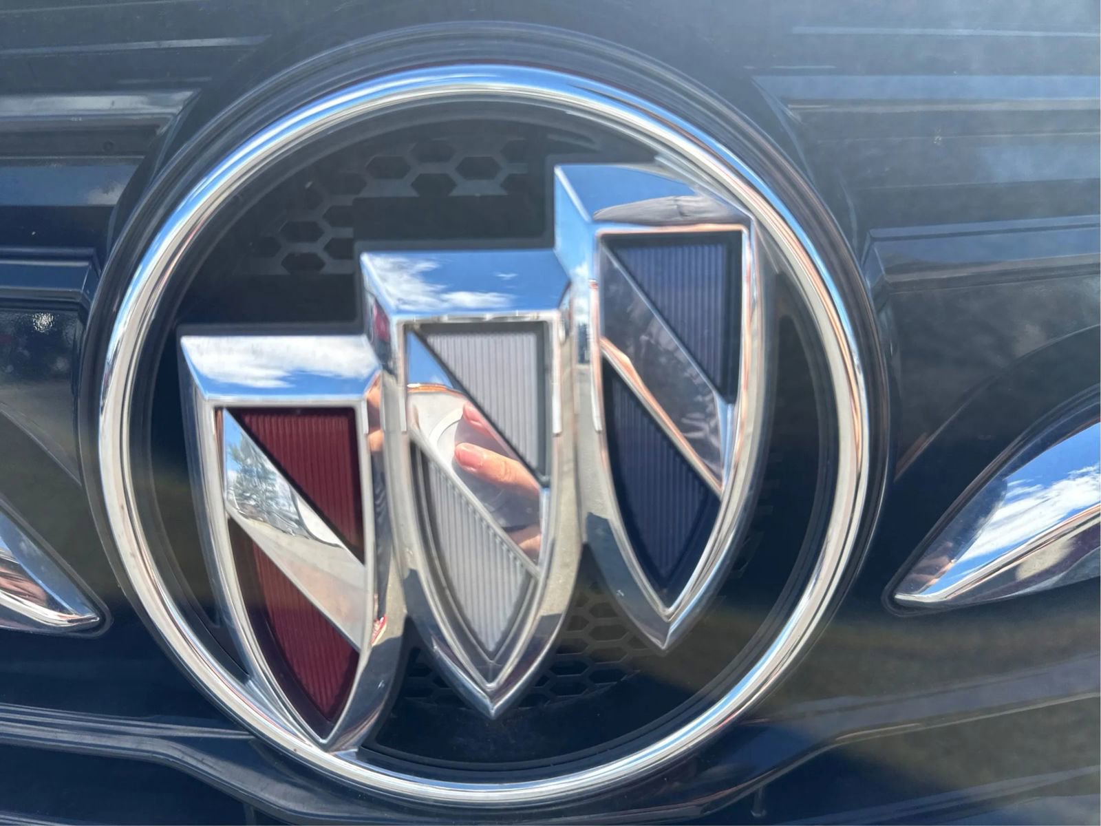 Used 2020 Buick Encore GX Preferred w/ Cold Weather Comfort Package AWD/4WD image 37