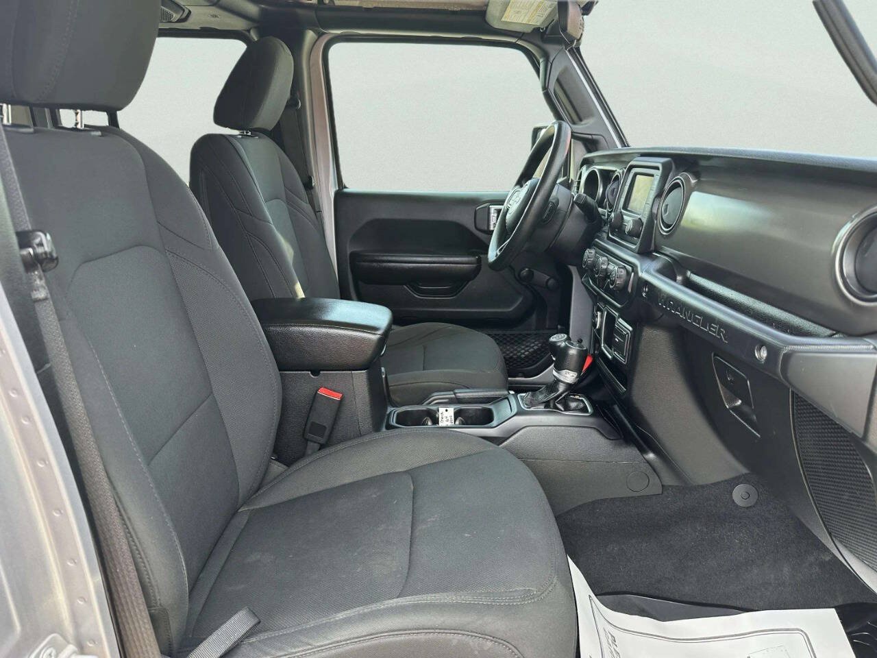 Used 2018 Jeep Wrangler Unlimited Sport AWD/4WD image 26