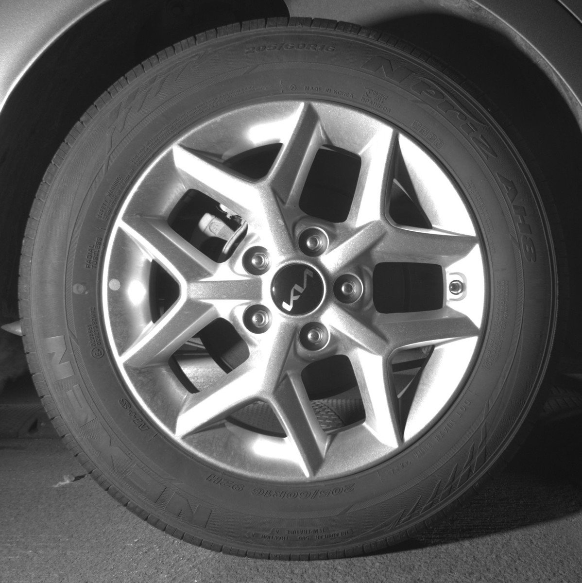 Used 2025 Kia Soul LX w/ LX Technology Package image 15