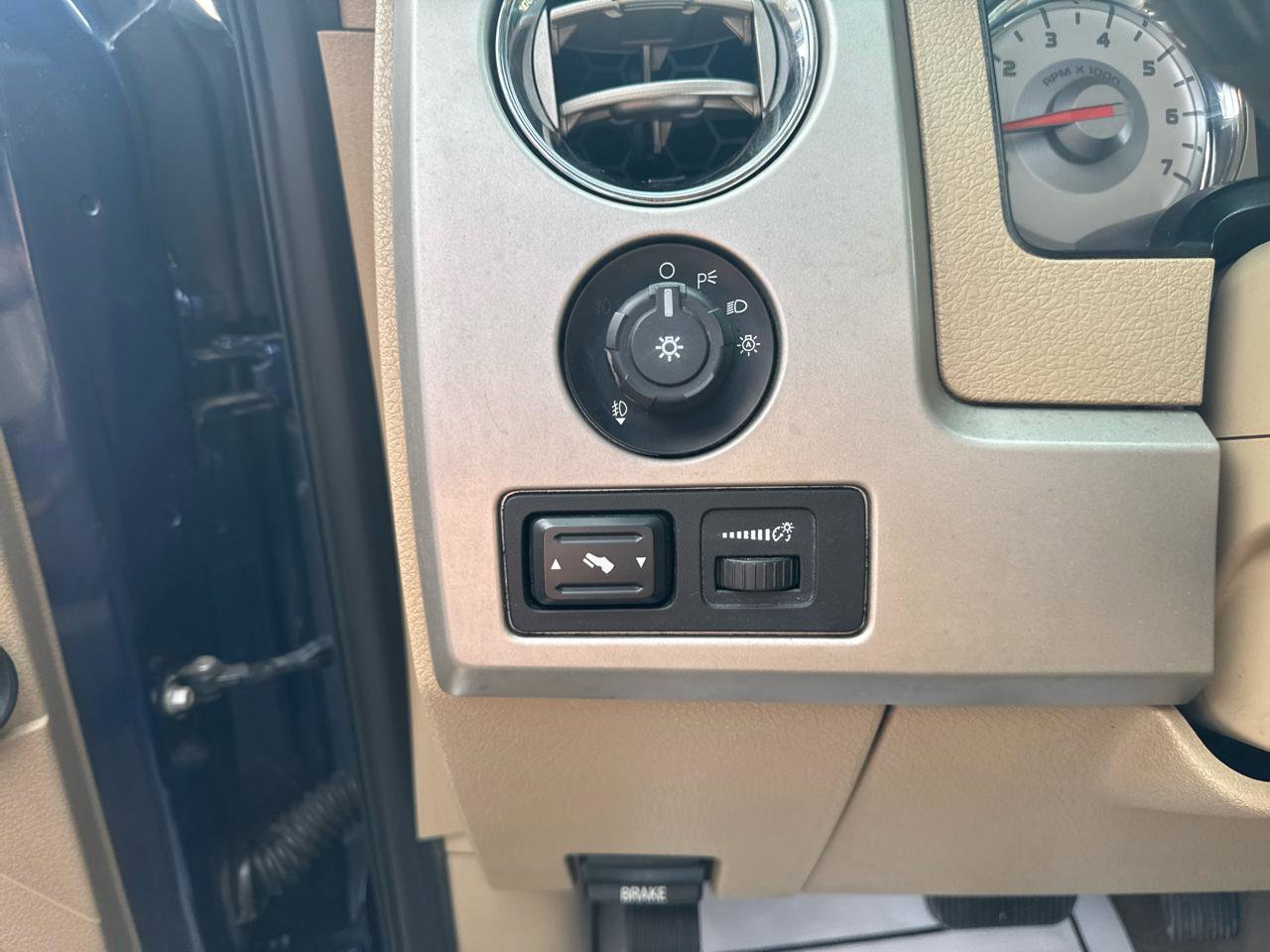 Used 2010 Ford F150 King Ranch AWD/4WD image 20