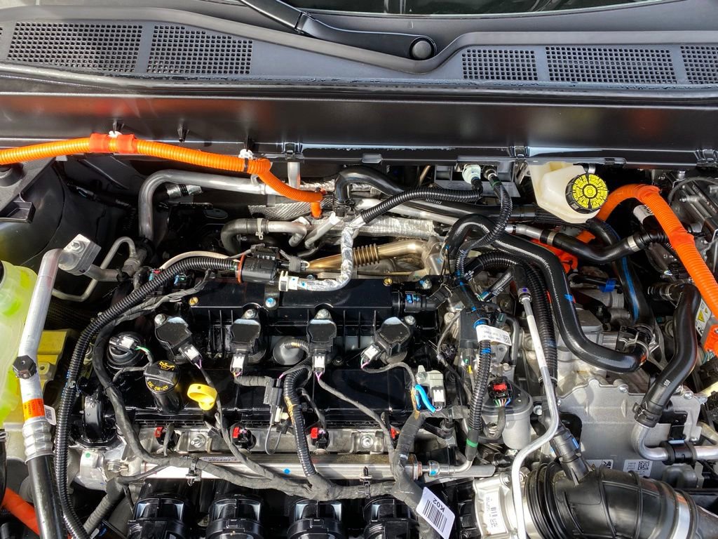 Certified 2025 Ford Maverick XLT w/ XLT Luxury Package image 30