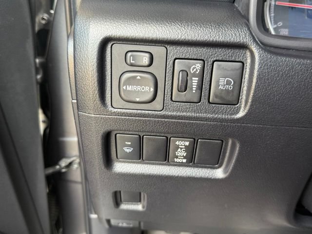 Used 2020 Toyota 4Runner Nightshade AWD/4WD image 34