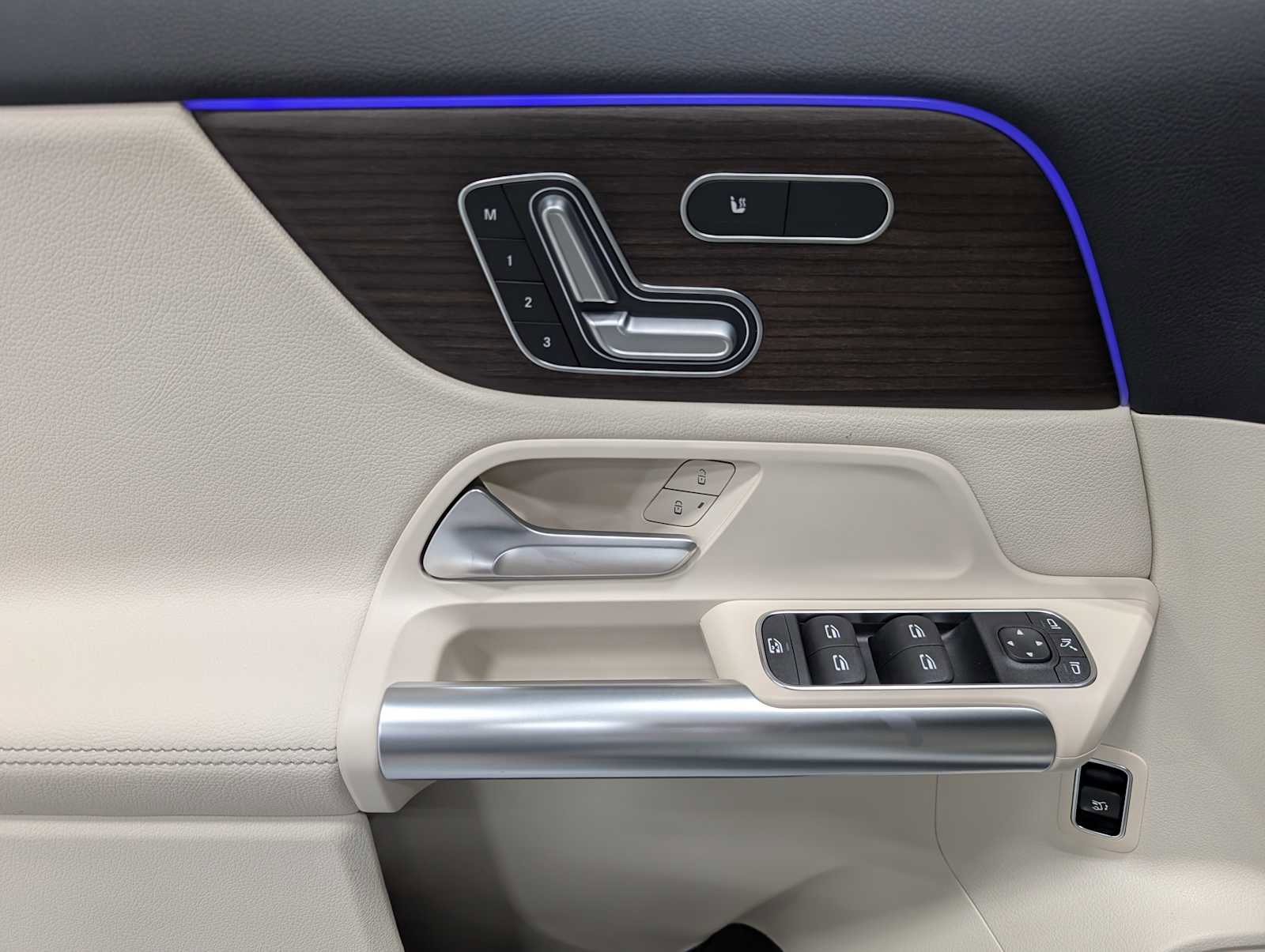 New 2026 Mercedes-Benz GLA 250 4MATIC image 35