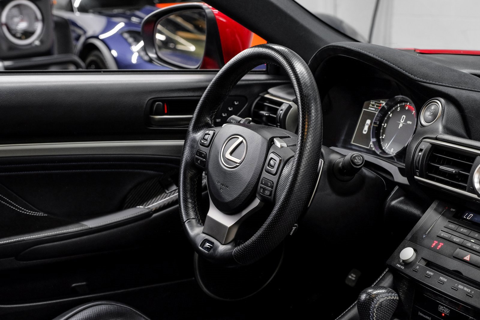Used 2019 Lexus RC F F image 23
