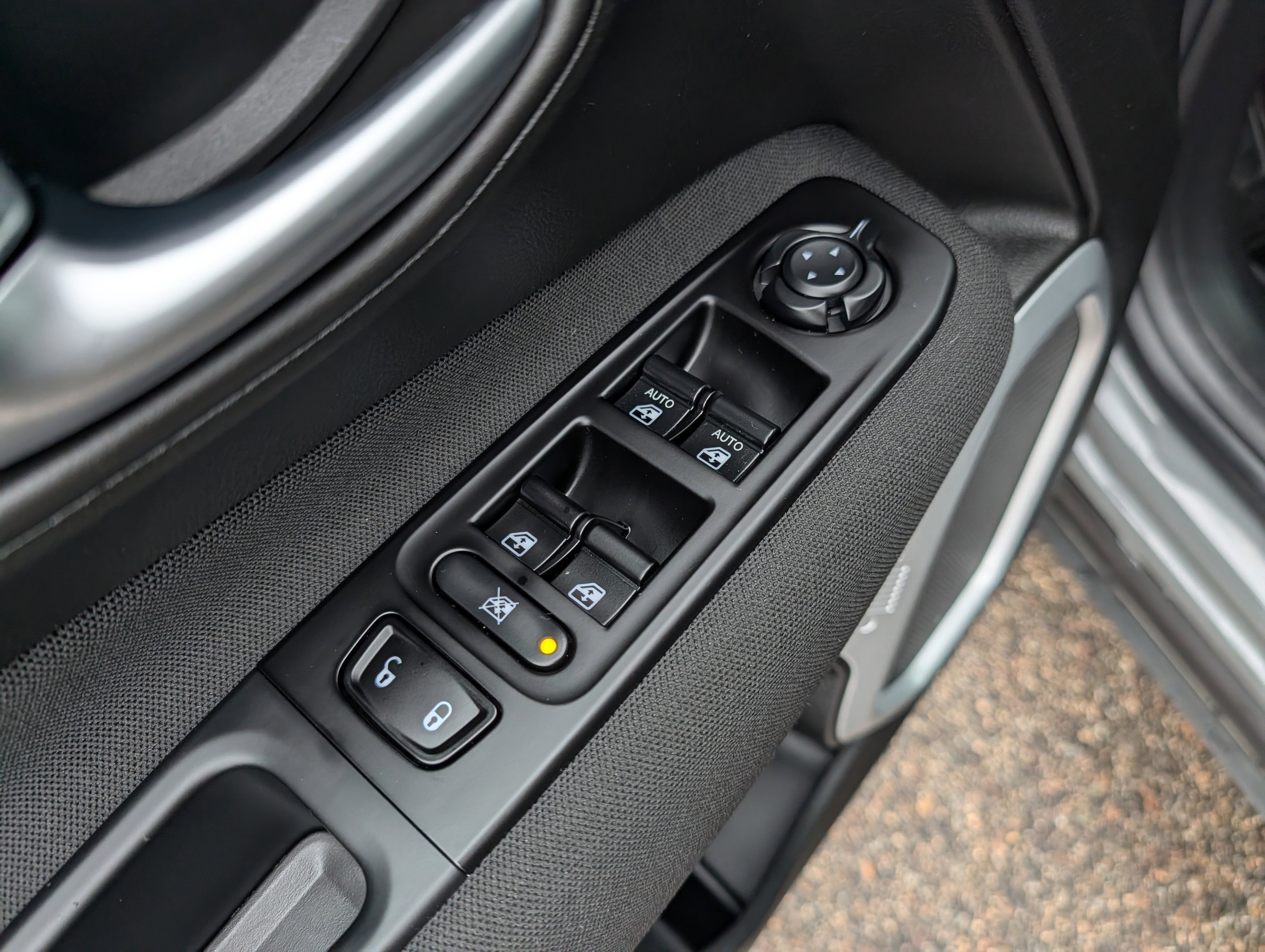 Used 2021 Jeep Renegade Latitude w/ Convenience Group image 23