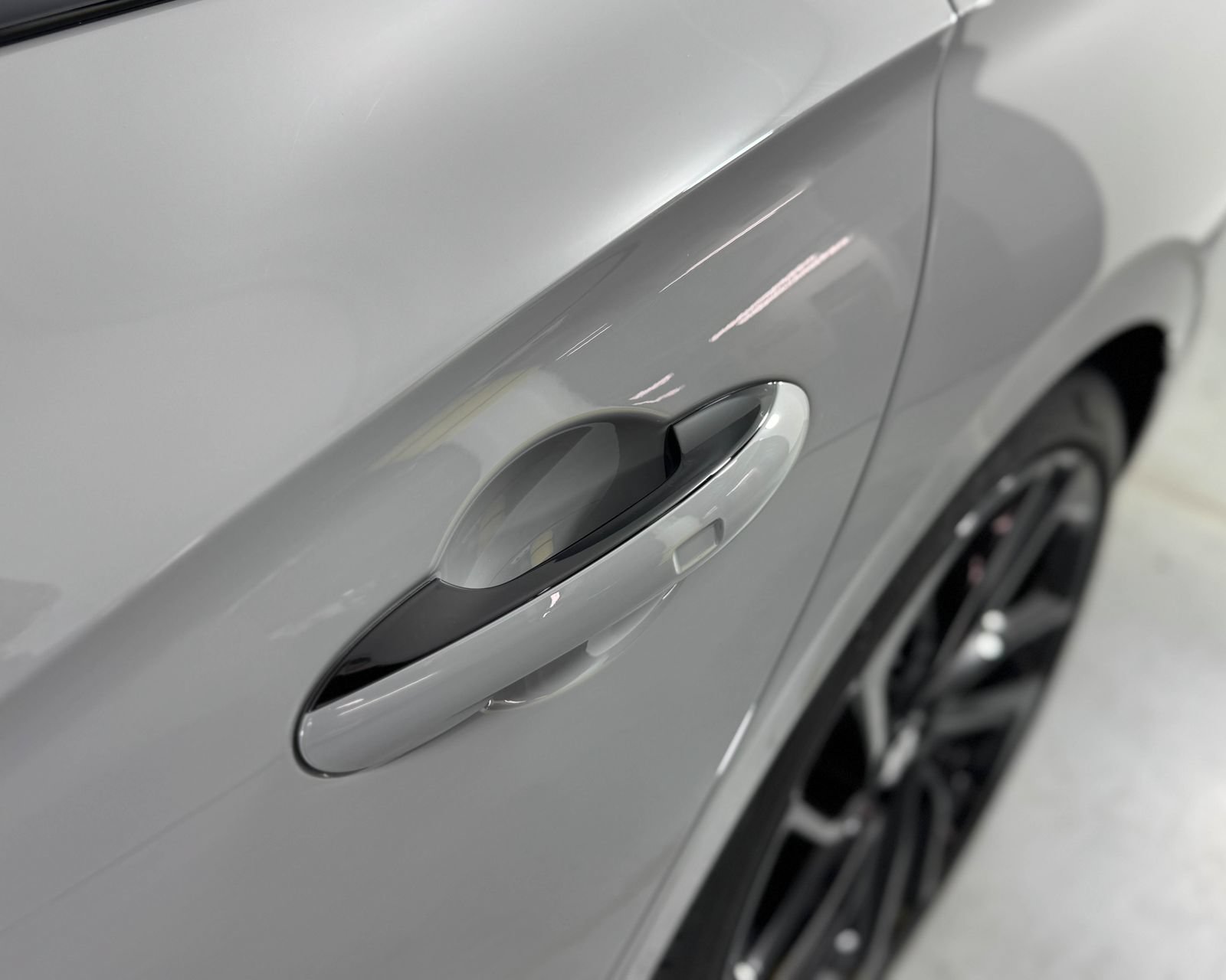 New 2025 Bentley Flying Spur Plug-In Hybrid AWD/4WD image 56