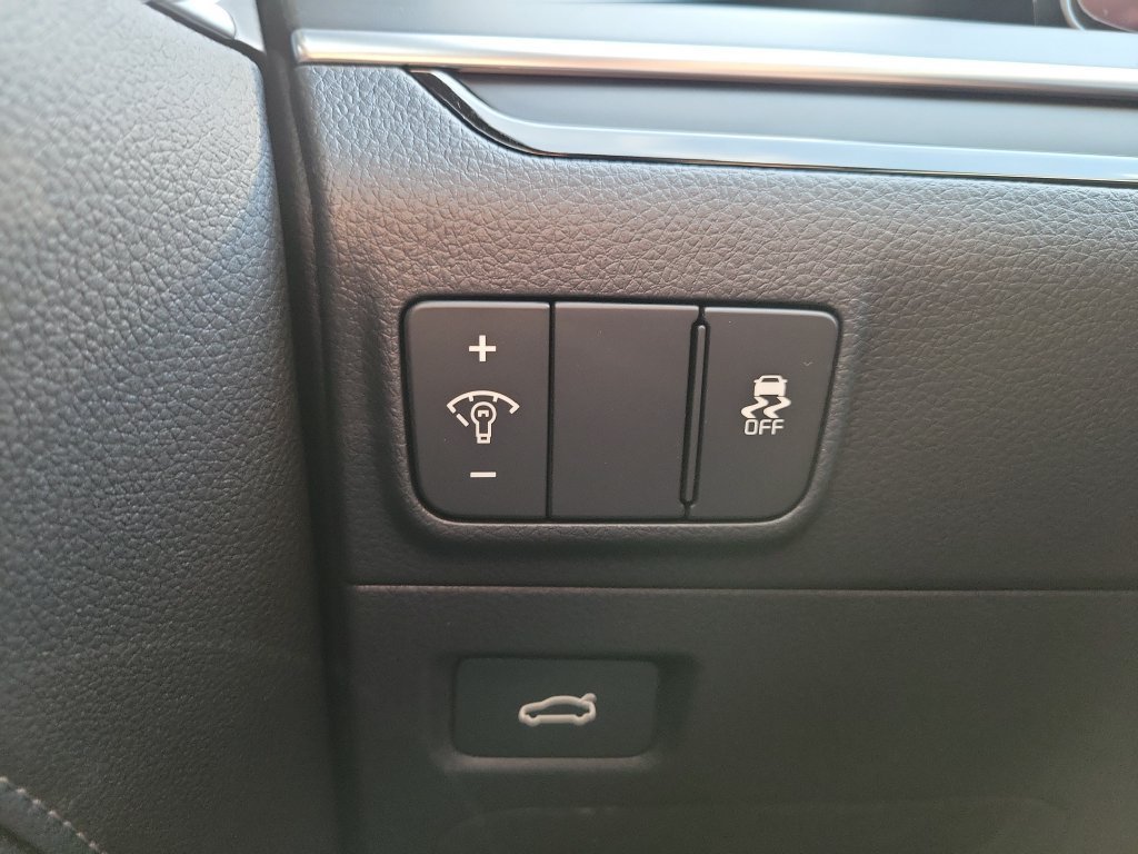 New 2027 Kia K5 GT-Line image 24