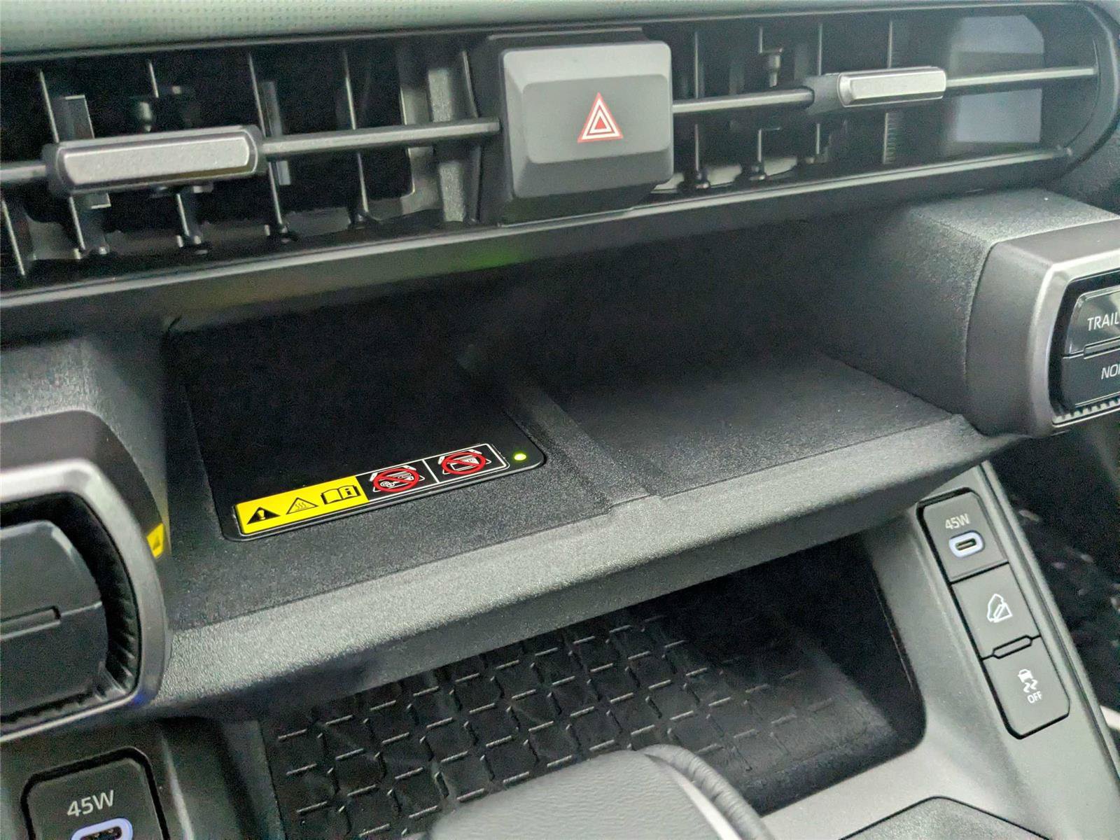 Certified 2026 Toyota RAV4 AWD image 24