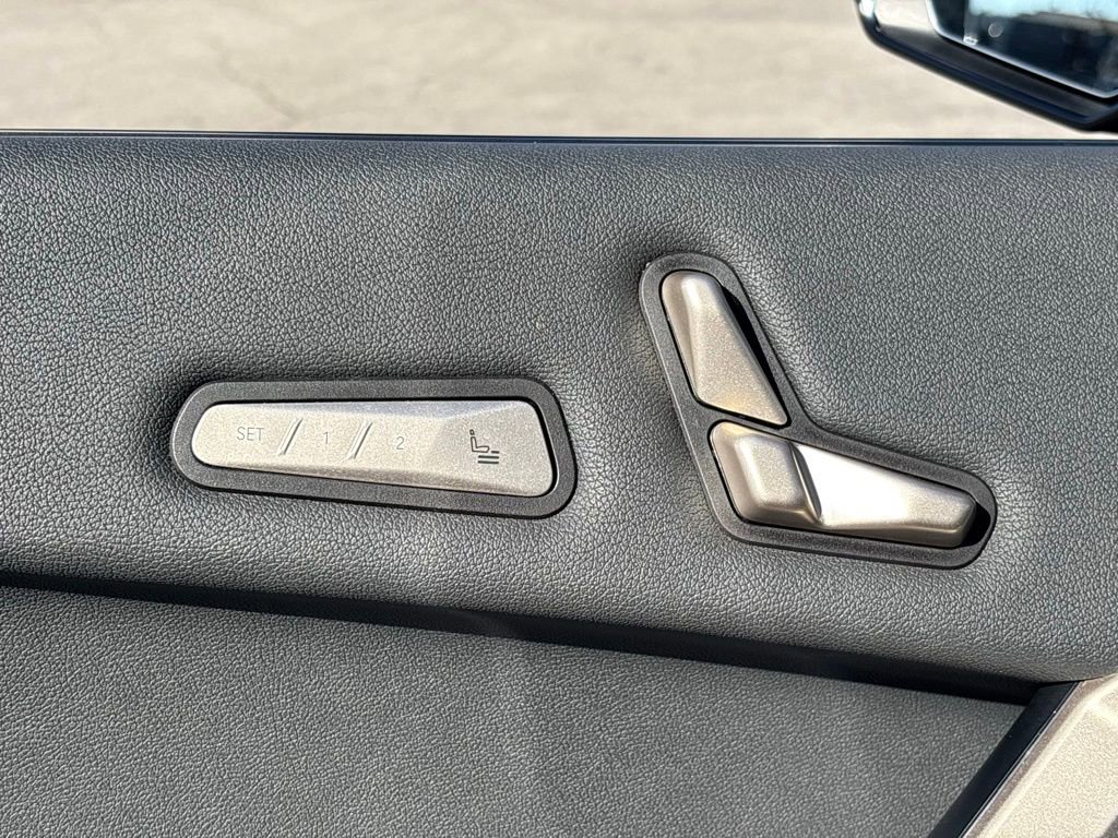 Used 2024 BMW iX M60 image 18