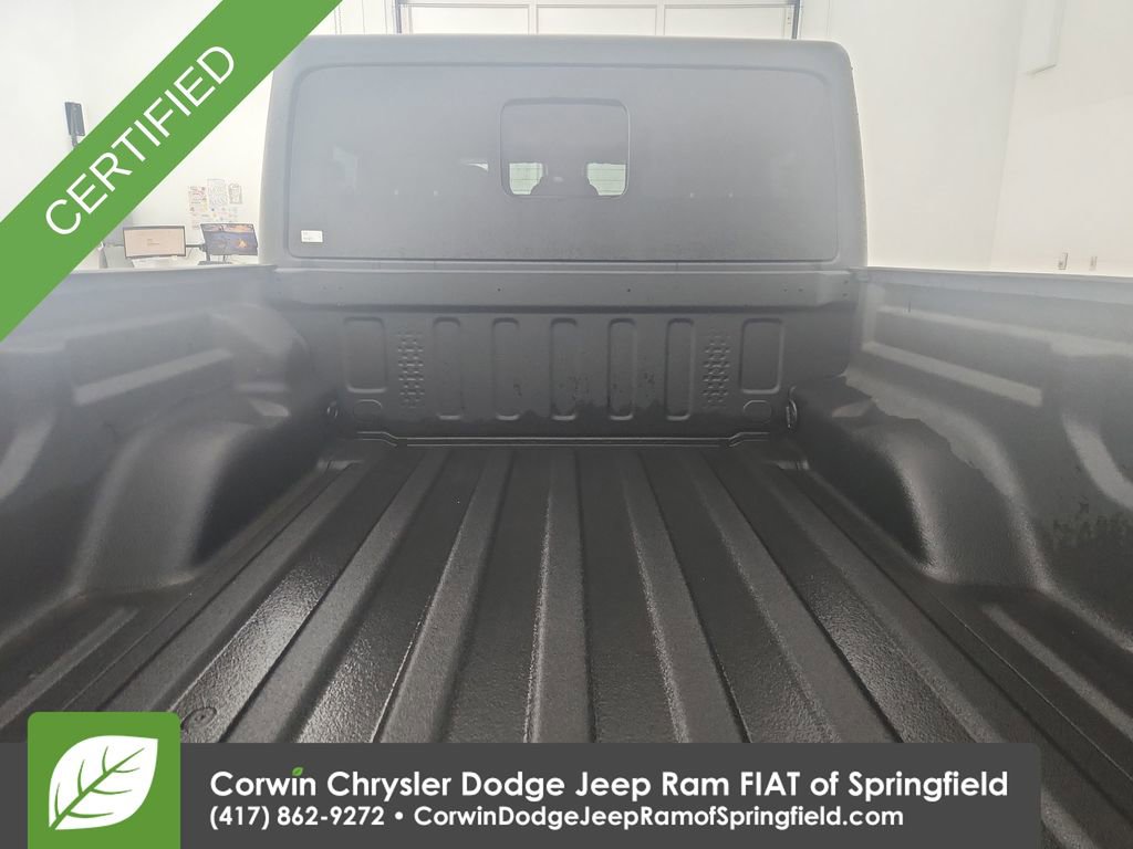 Certified 2024 Jeep Gladiator Rubicon w/ Convenience Group image 31