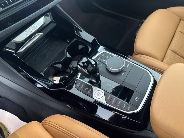 Used 2024 BMW X3 xDrive30i w/ Convenience Package AWD/4WD image 16