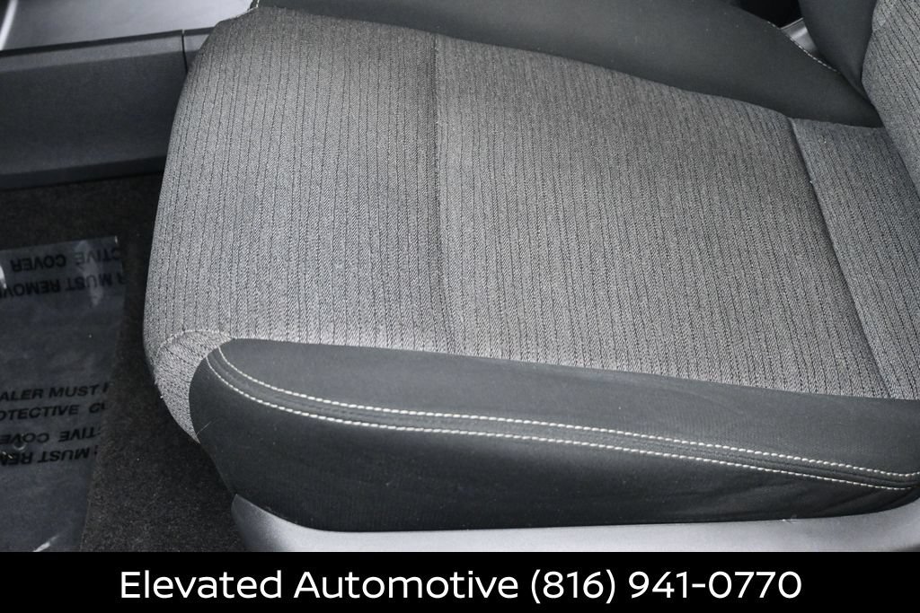 Used 2021 Nissan Rogue SV AWD/4WD image 15