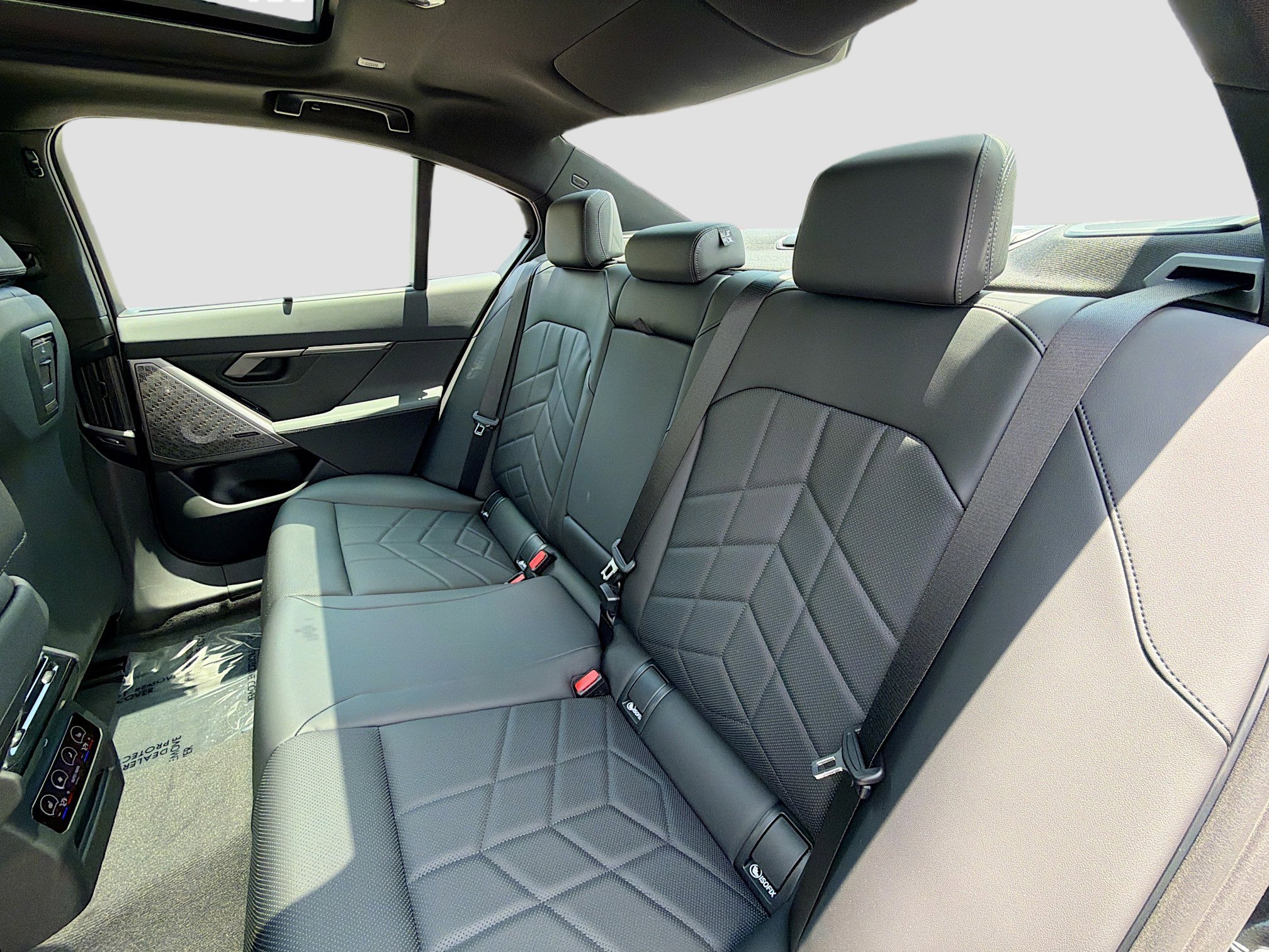 New 2027 BMW 550e xDrive w/ Executive Package AWD/4WD image 20