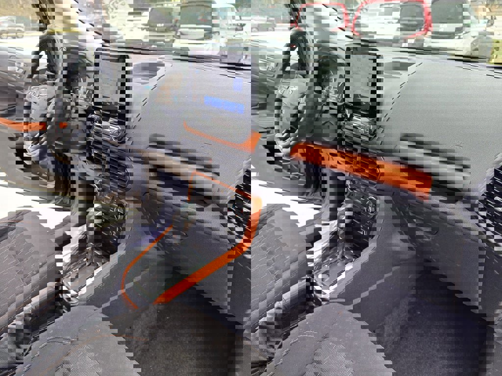 Used 2021 Ford EcoSport SE w/ SE Appearance Package image 29