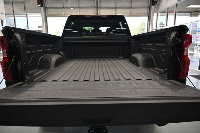 New 2026 Chevrolet Silverado 2500 Custom w/ Custom Value Package AWD/4WD image 7