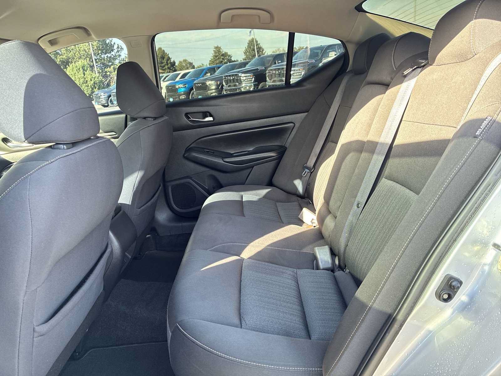 Used 2019 Nissan Altima 2.5 S FWD image 23
