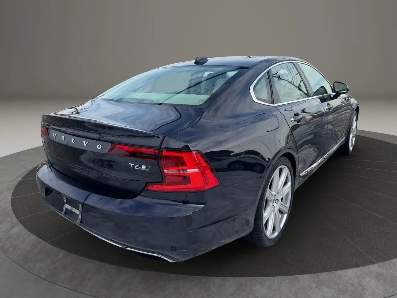 Used 2017 Volvo S90 T6 Inscription w/ Vision Package AWD/4WD image 5