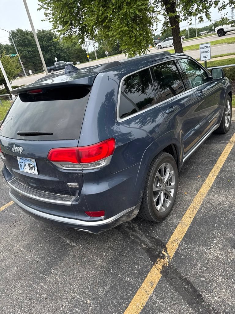 Used 2019 Jeep Grand Cherokee Summit AWD/4WD image 7