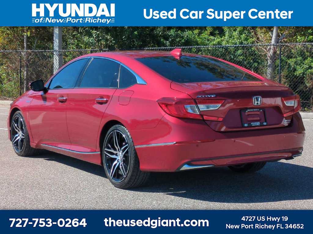 Used 2021 Honda Accord Touring image 3