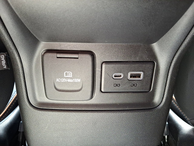 Used 2022 GMC Acadia AT4 w/ Technology Package AWD/4WD image 13