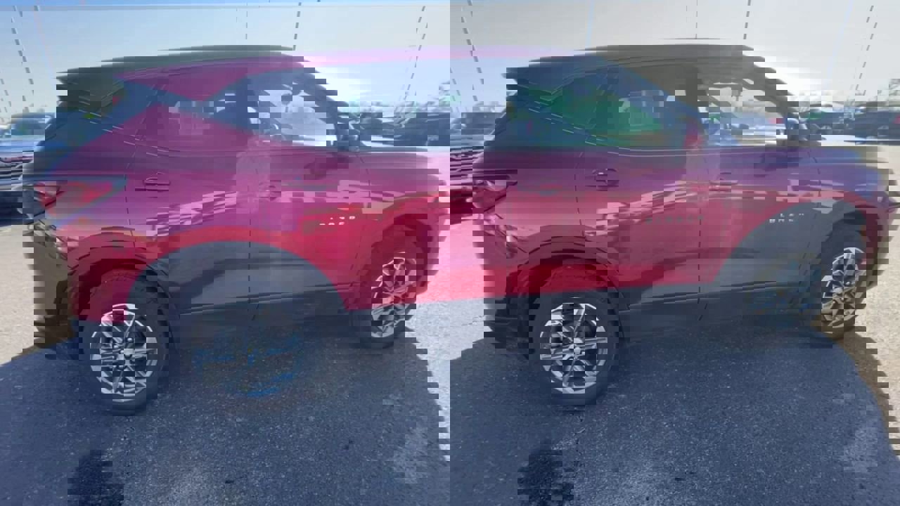 Certified 2024 Chevrolet Blazer LT w/ Driver Confidence Package image 8