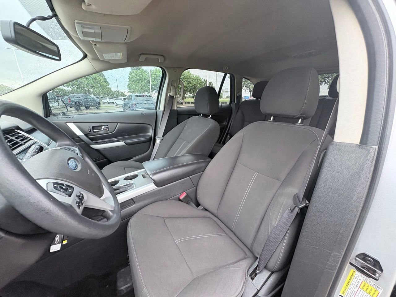 Used 2013 Ford Edge SE FWD image 6